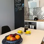 公寓 Littleheaven Studia & Apartmenty 格但斯克