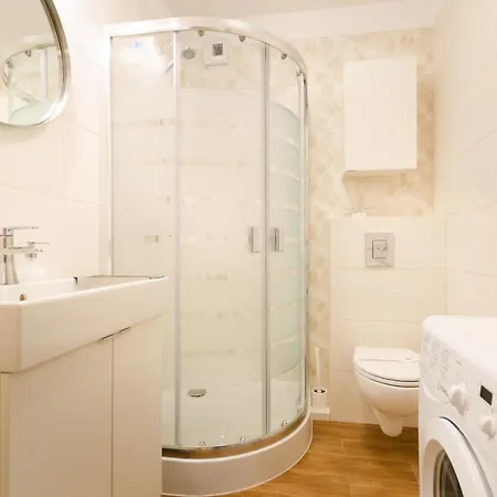 アパート Littleheaven Studia & Apartmenty